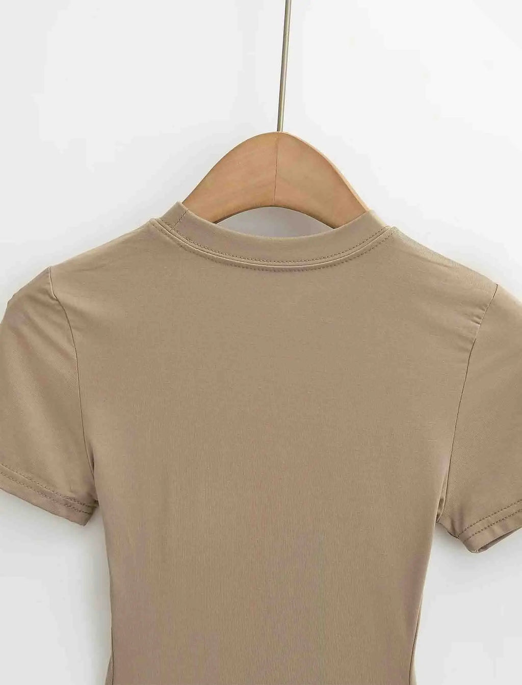 Slim Fit Solid Color Women's Casual T-shirt Short Sleeve Fashion Trend Y2K Top High Quality 2025 New Arrival