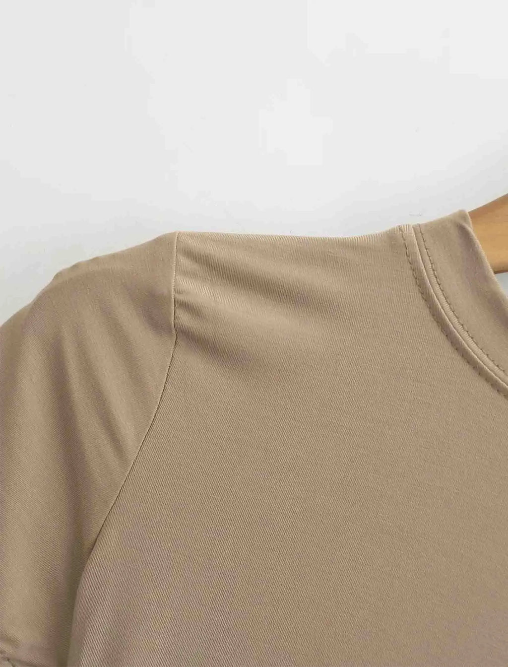 Slim Fit Solid Color Women's Casual T-shirt Short Sleeve Fashion Trend Y2K Top High Quality 2025 New Arrival