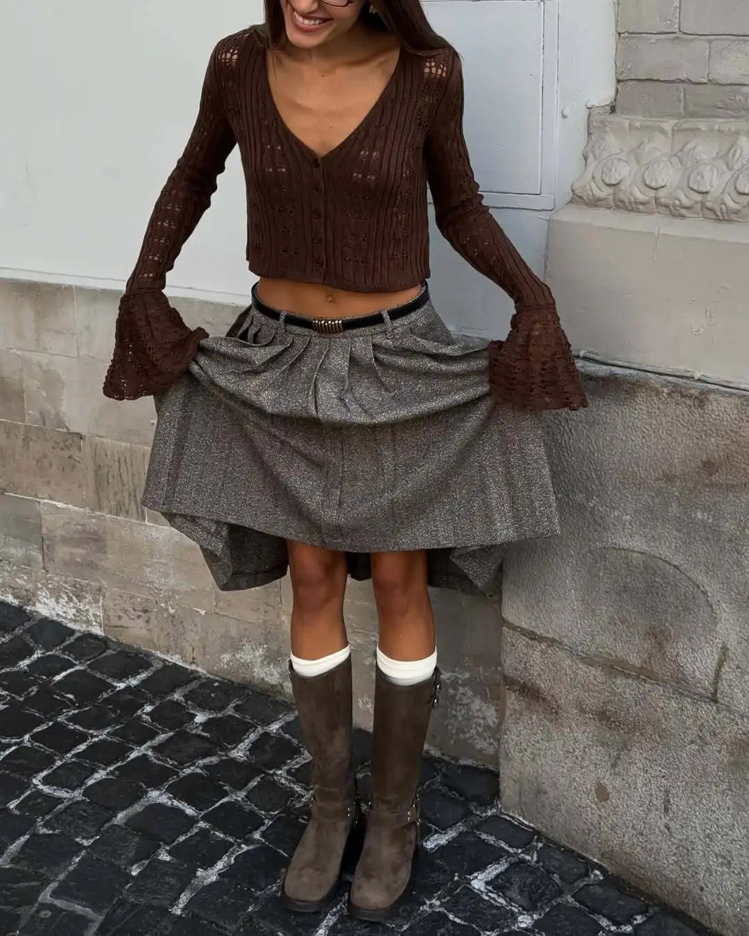 Tuularose Spring Knitted Cardigan Female Solid V-Neck Hollow Out Short Knitted Top Fashion Casual Loose Commuter Female T-Shirt